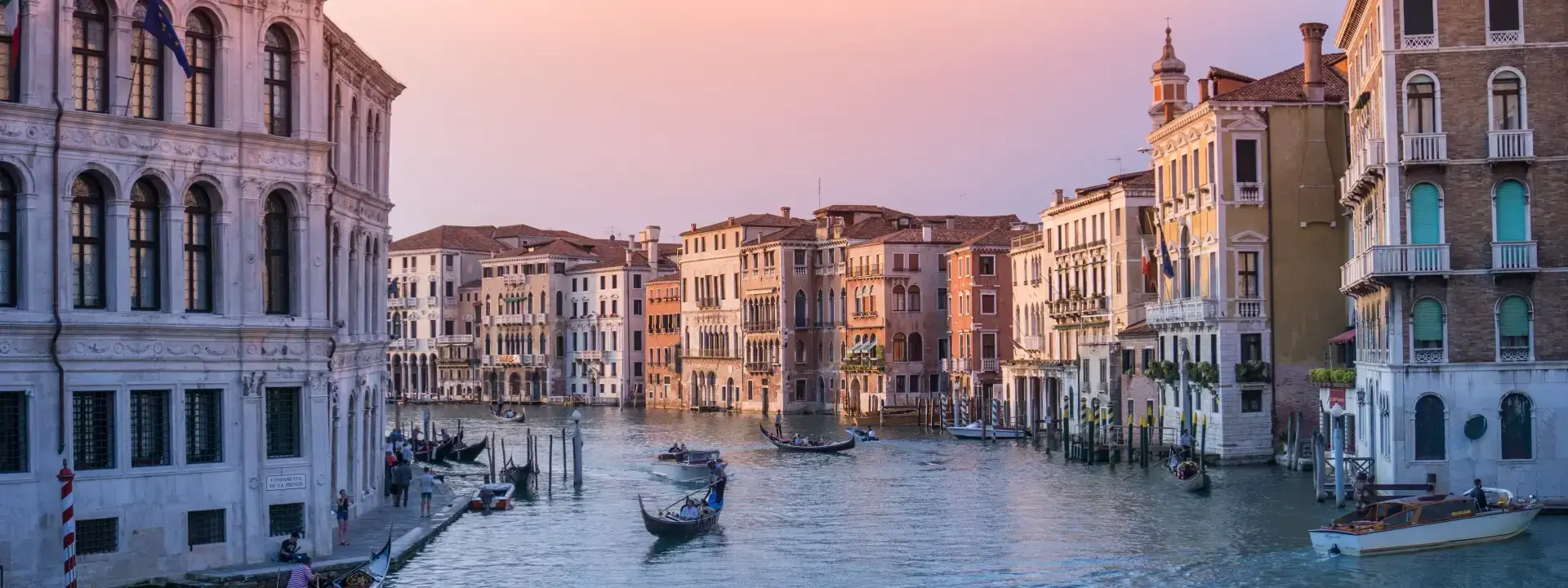 Ultimate Guide to Freelancing in Italy in 2023