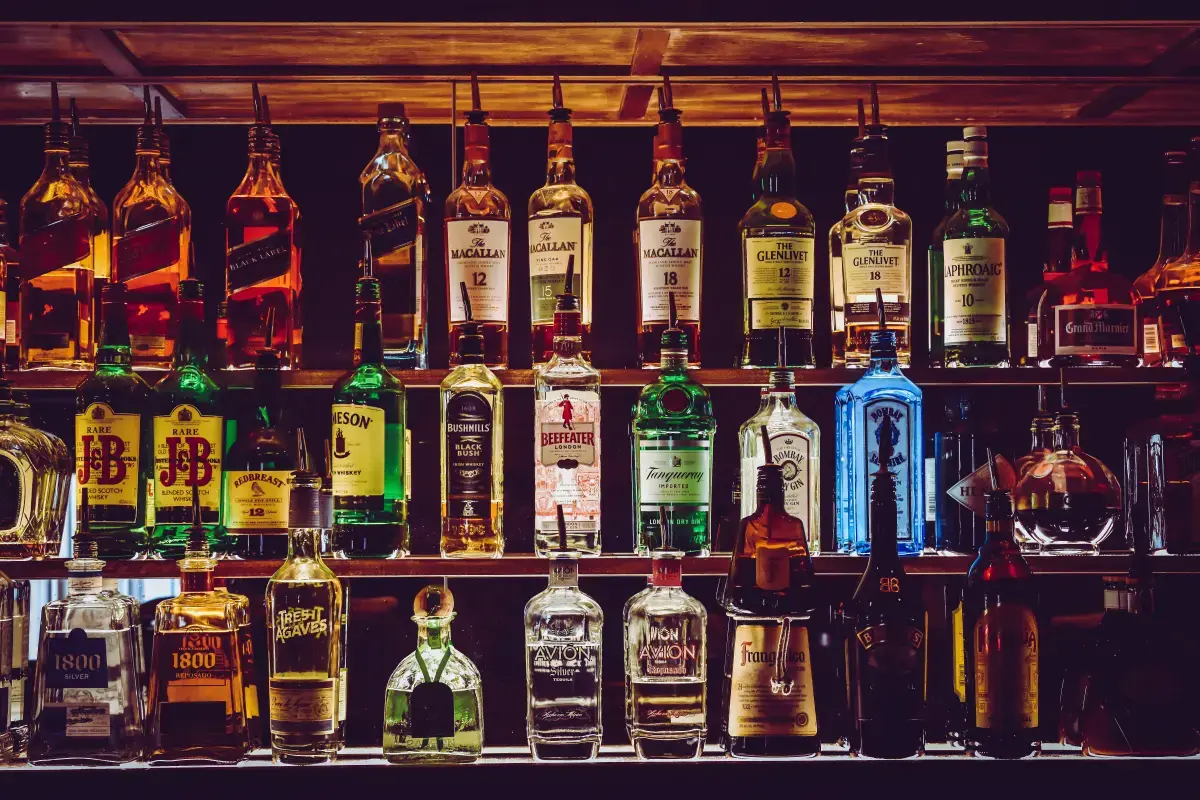 What is a Alcohol Salesperson?