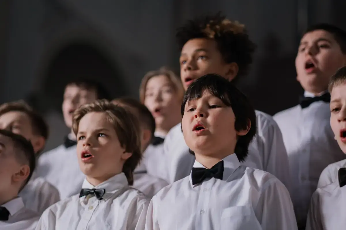 What is an expert Choir Director?