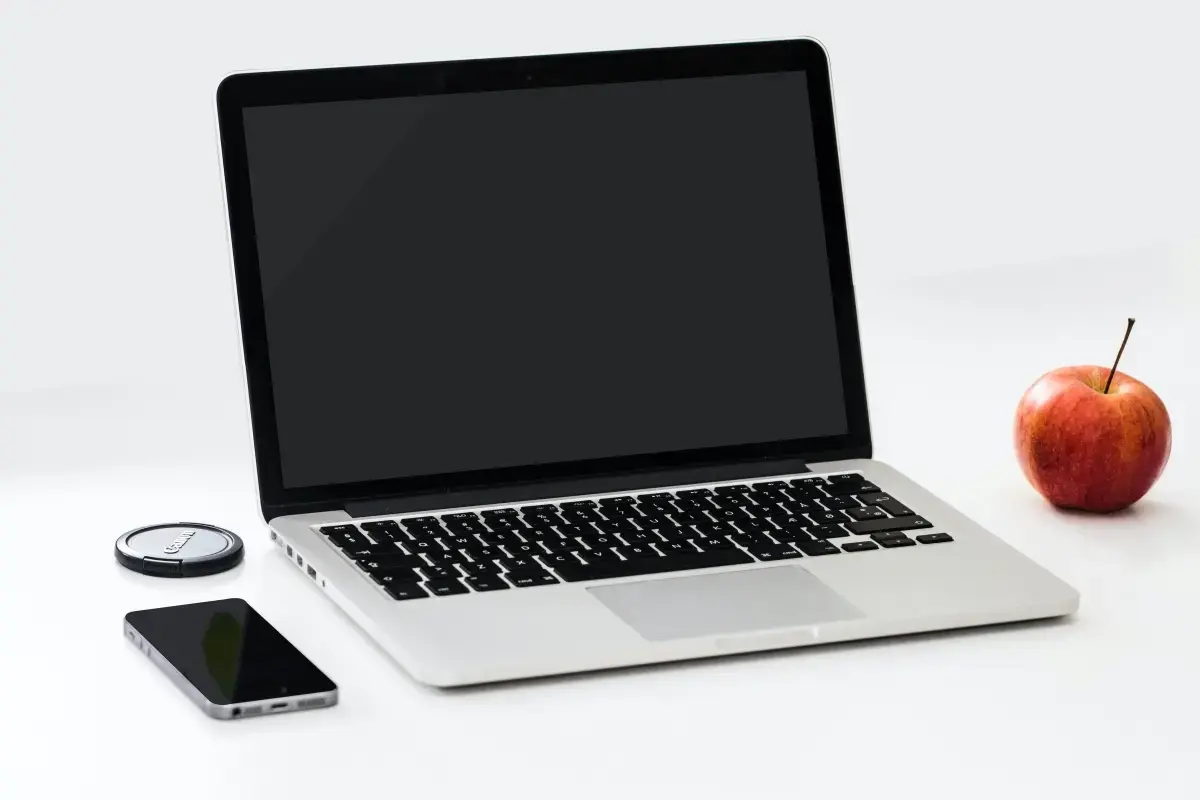 MacBook Technical Fix in United Arab Emirates