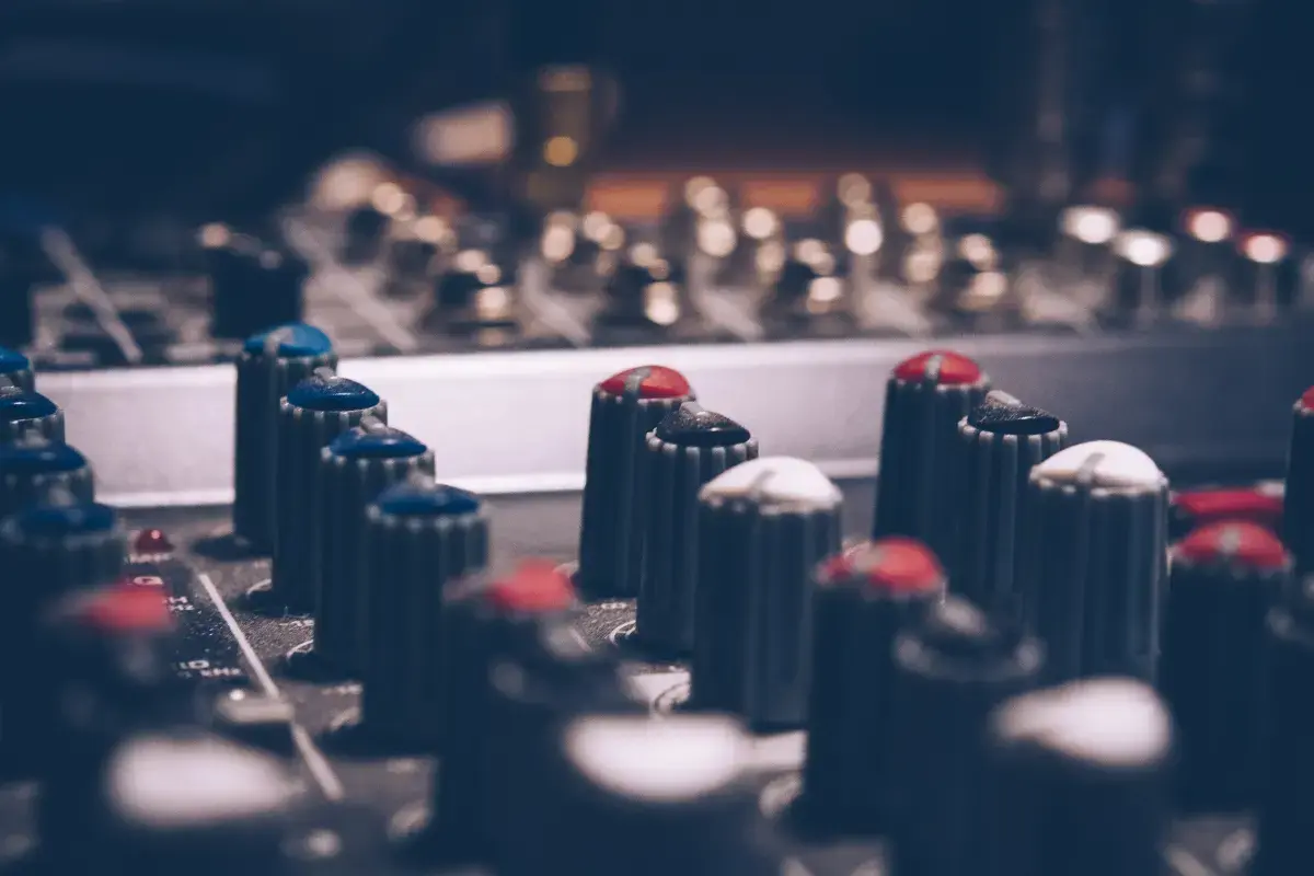 What is a Mix Engineer?