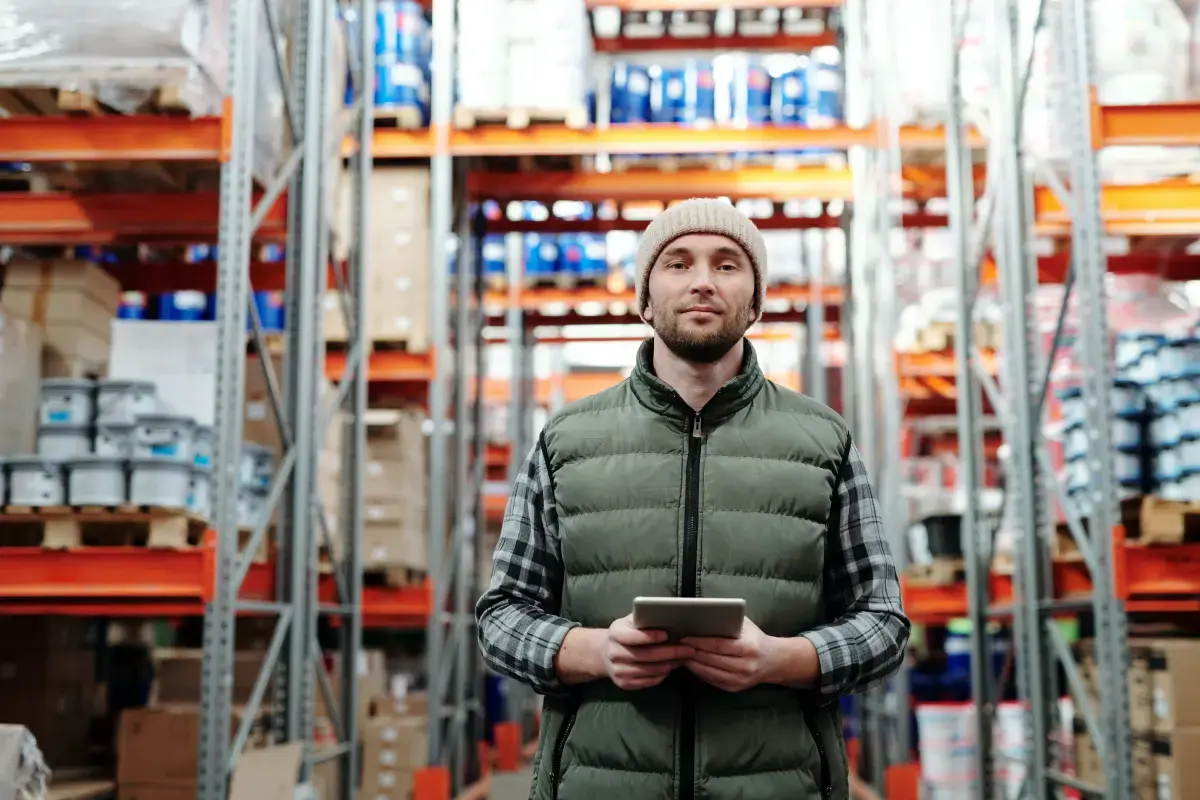 What is a Warehouse Worker?